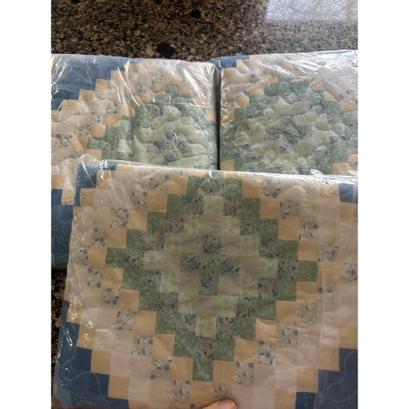 Collections Etc Quilted Pillow Sham Set‎ of 3 Blue Green Floral Patchwork - Picture 1 of 8